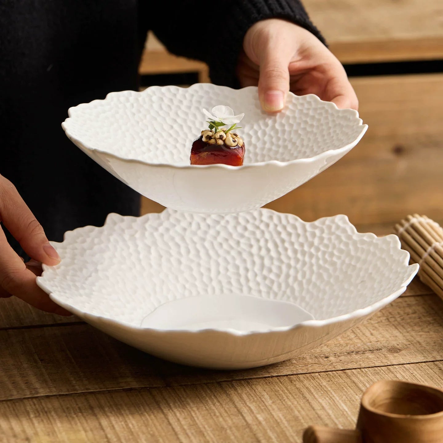 Matte Lattice Cold Dish Bowl – Artisanal Scalloped Edge Collection