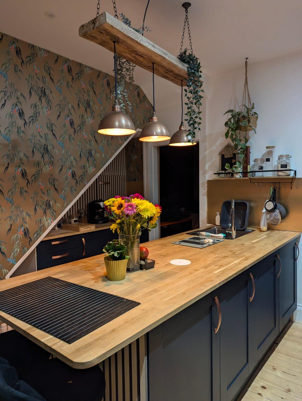 Wooden Beam Light with Shades 120cm