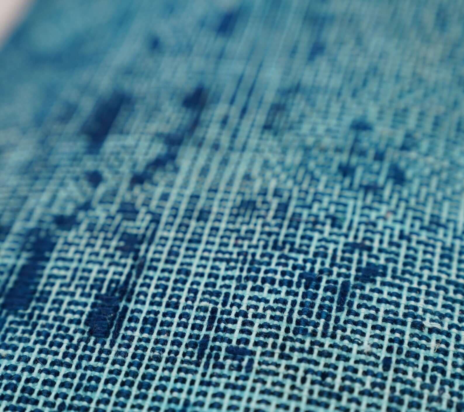 Canvello Antique Rug Cushion For Sofa Bed - 16"x24"